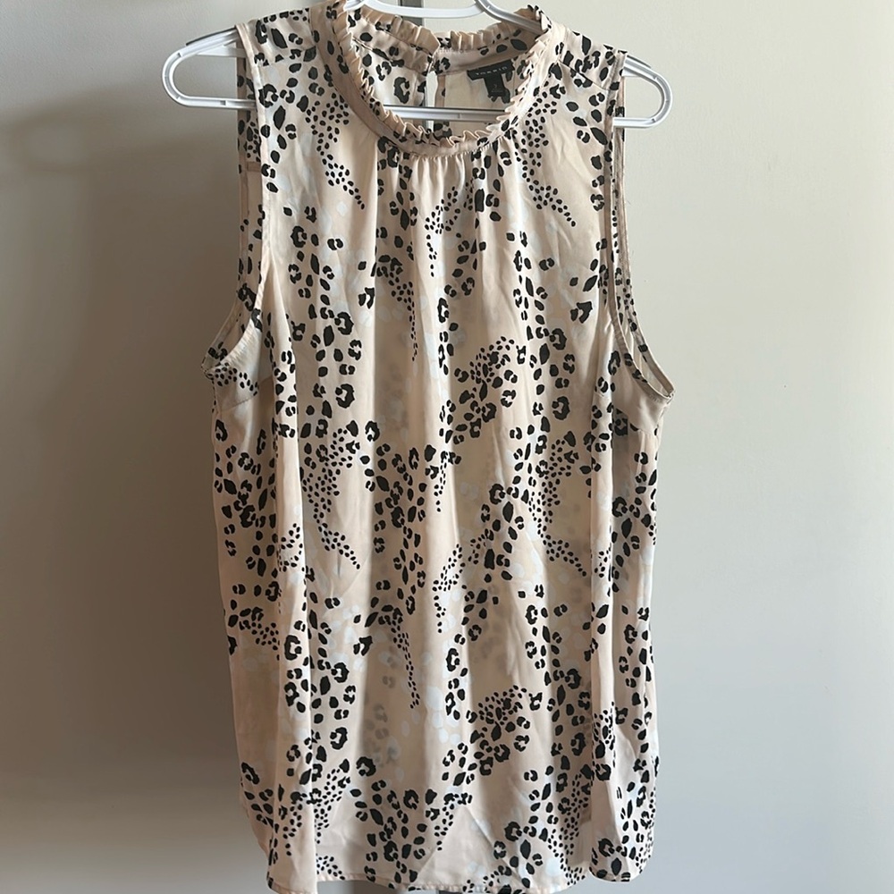 Sleeveless Blouse